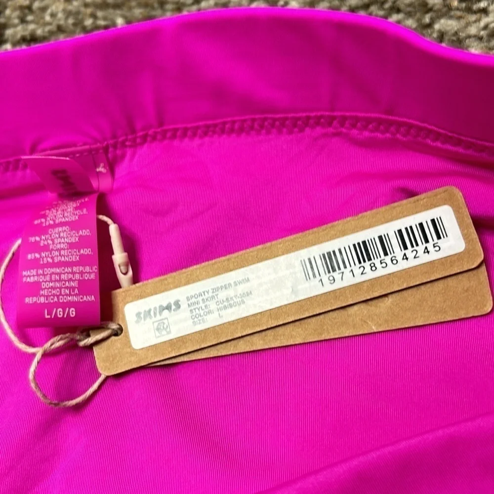 NWT SKIMS ZIP-UP SWIM MINI SKIRT large
